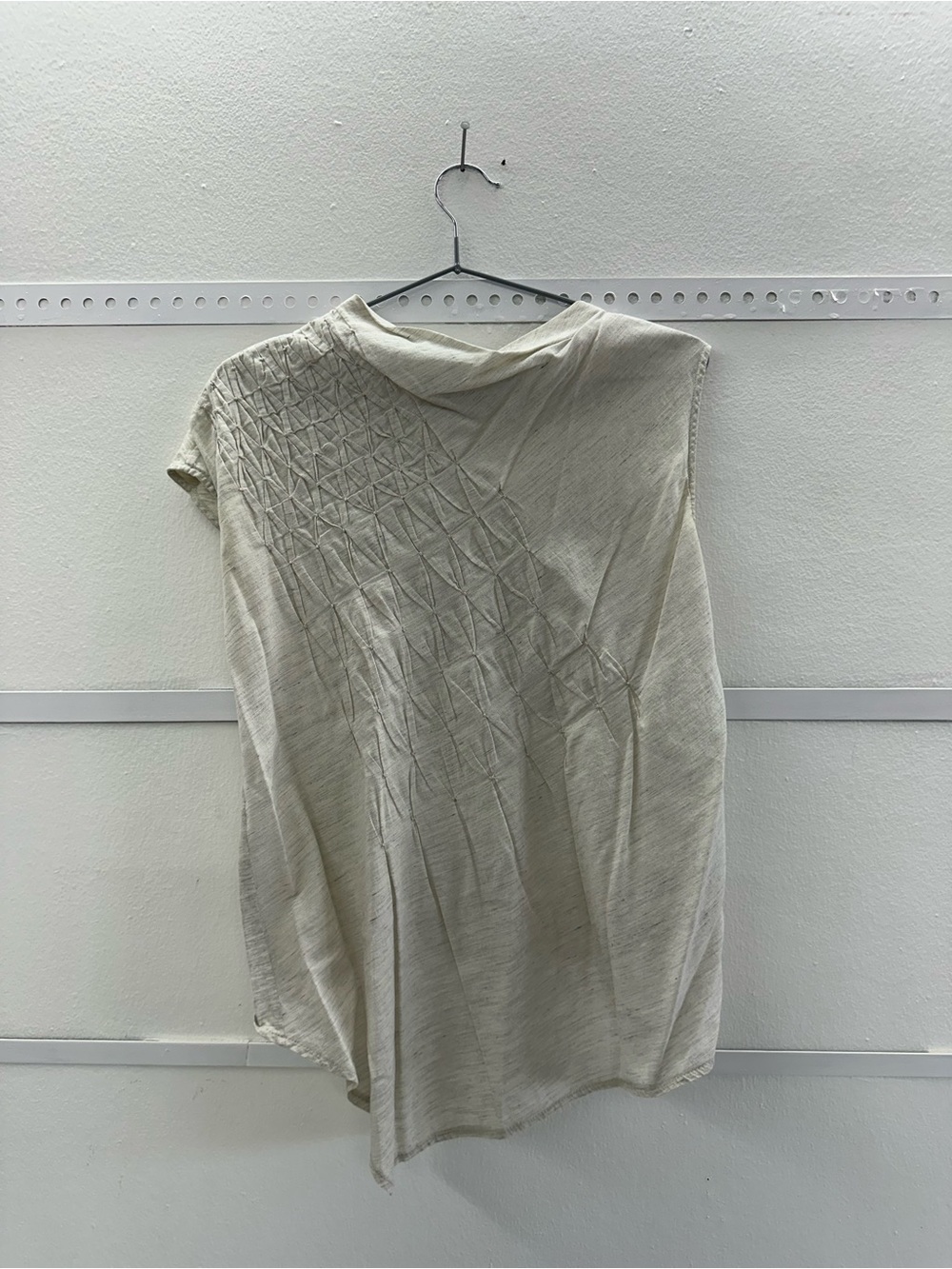 EDUN Light Cream Textured Short-Sleeve Women’s Top